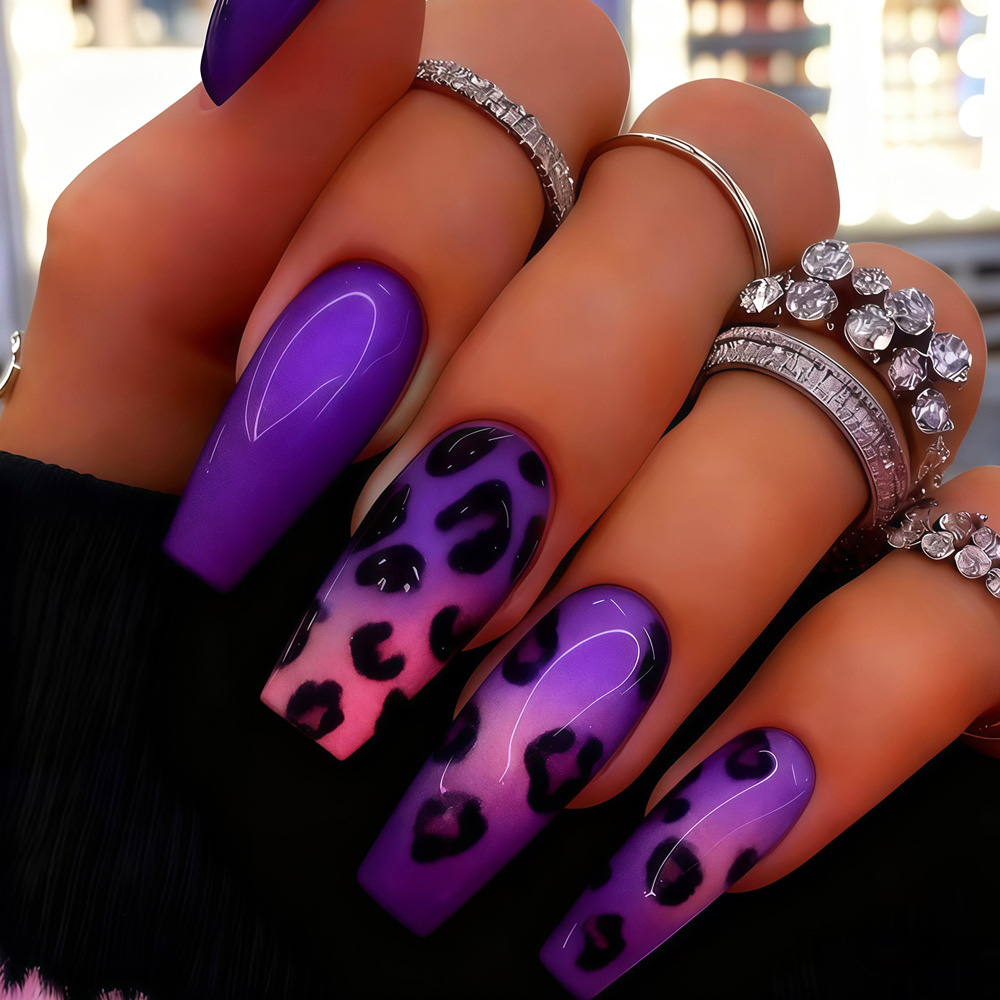 Nail Art Leopard - Средние накладные ногти для женщин и