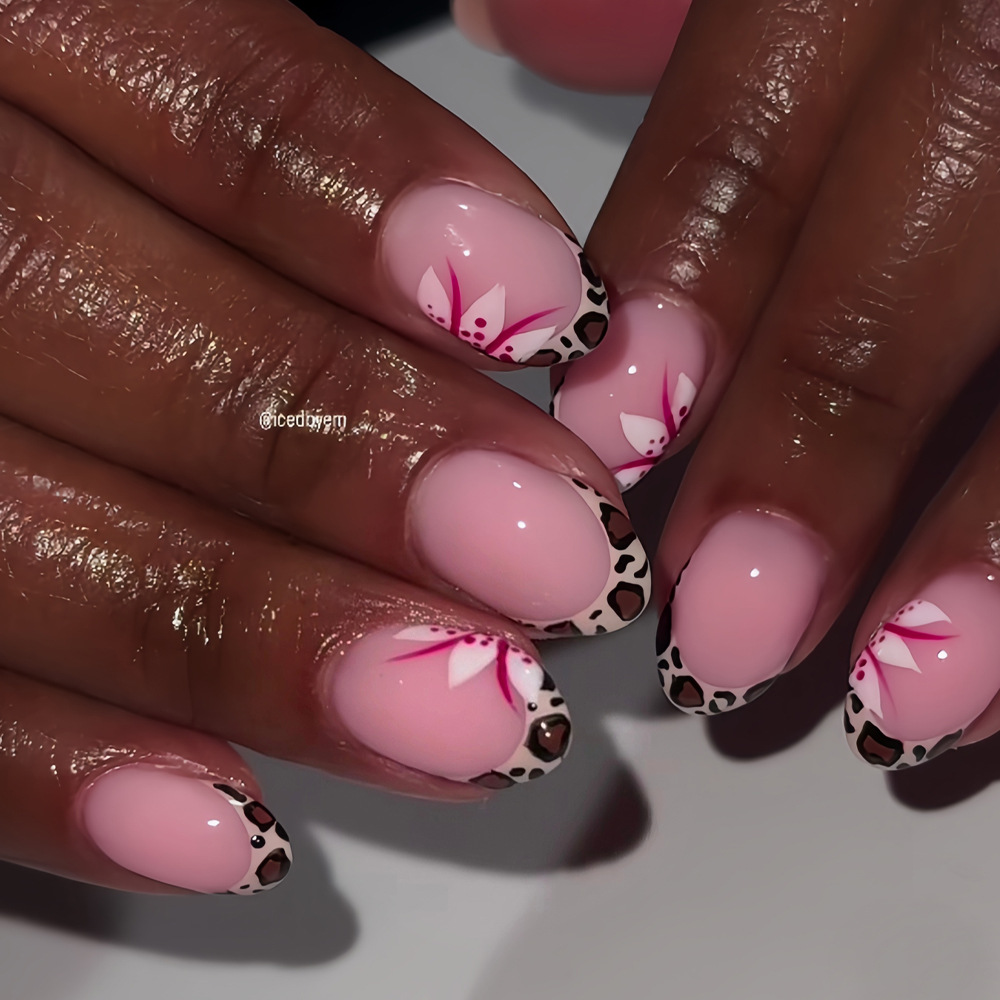 Короткие длинные накладные ног – обзор и цена Nail Art Leopard