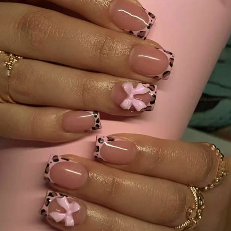 Розовые накладные ногти с леоп – обзор и цена Nail Art Leopard
