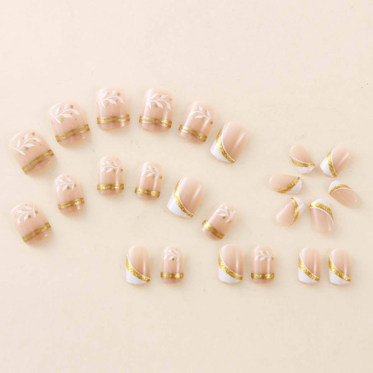 Короткие накладные ногти средн – обзор и цена Nail Art Gliter