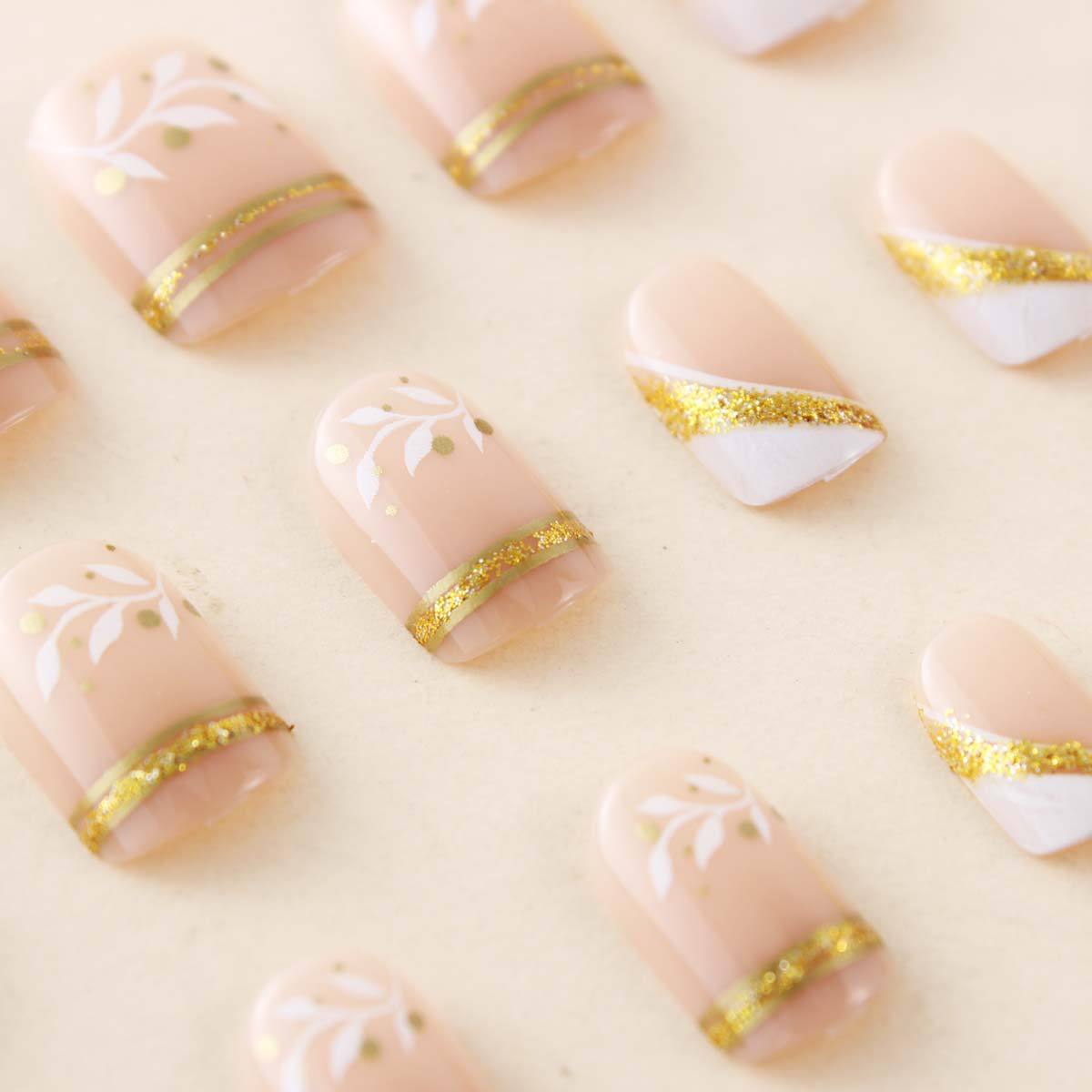 Короткие накладные ногти средн – обзор и цена Nail Art Gliter