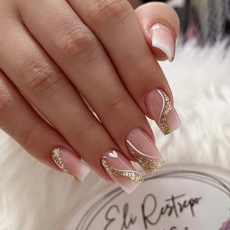 Короткие накладные ногти средн – обзор и цена Nail Art Gliter